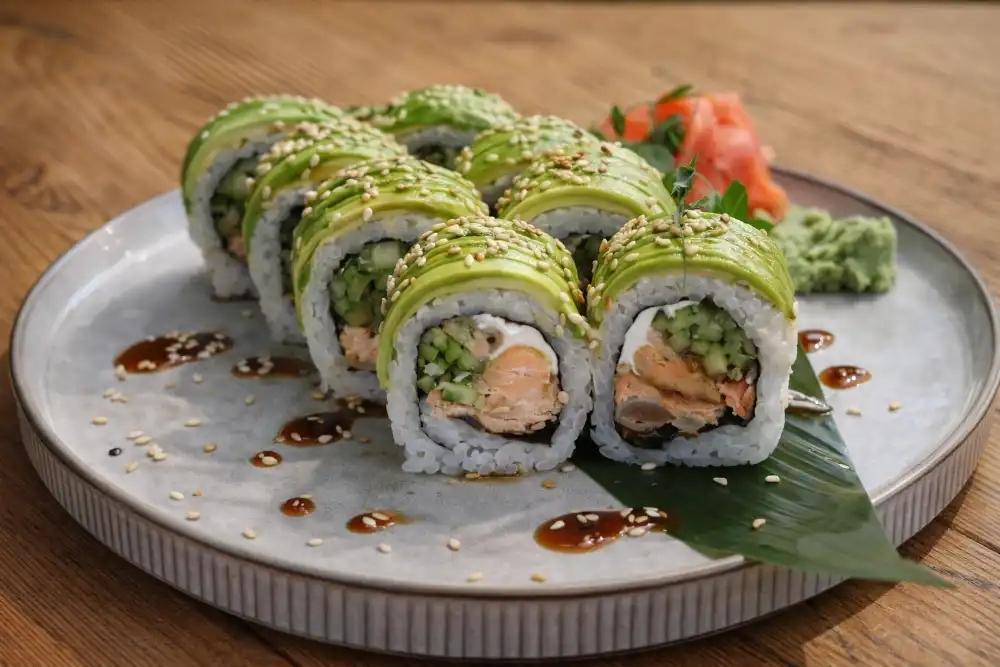 Uramak SAKE YAKI&AWOKADO
