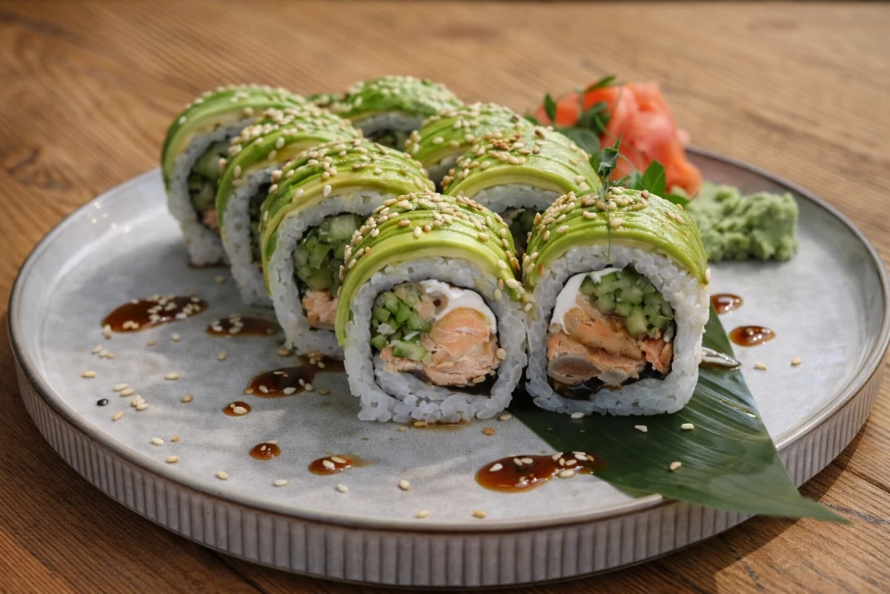 Grilled salmon and avocado uramaki